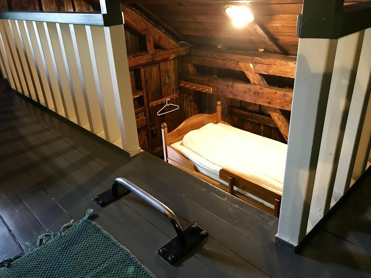 Anker Brygge Svolvær Exterior foto A bunk bed in a hostel